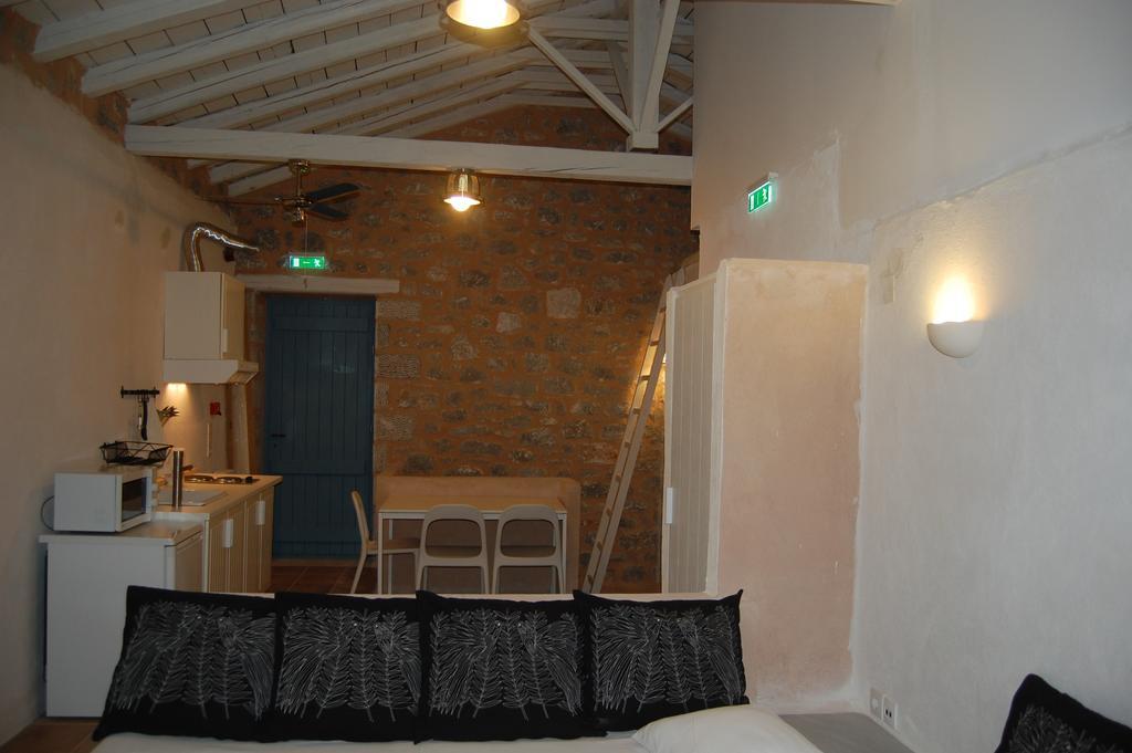 Philothea Guest House Mani Greece Mitziolena المظهر الخارجي الصورة